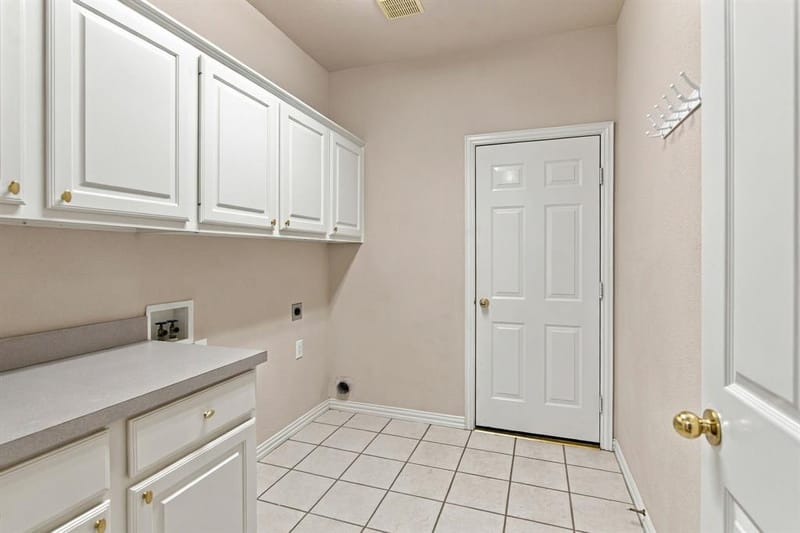 636 Wyndham Circle, Keller TX 76248 - Photo 28
