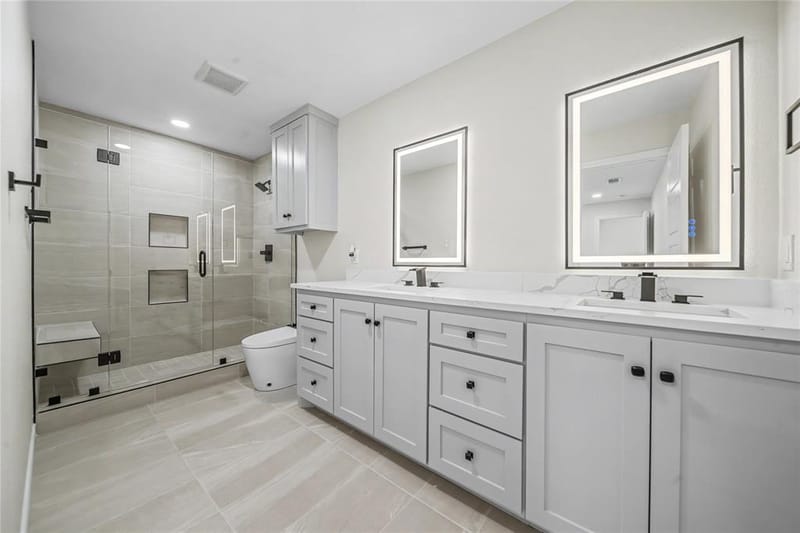 703 N Dwight Avenue, Dallas TX 75211 - Photo 10