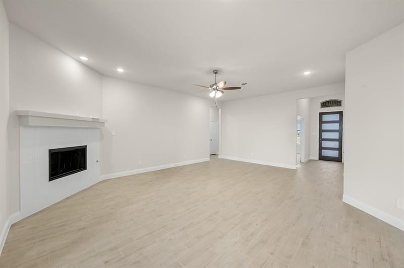 1123 Nighthawk Drive, Justin TX 76247 - Photo 17