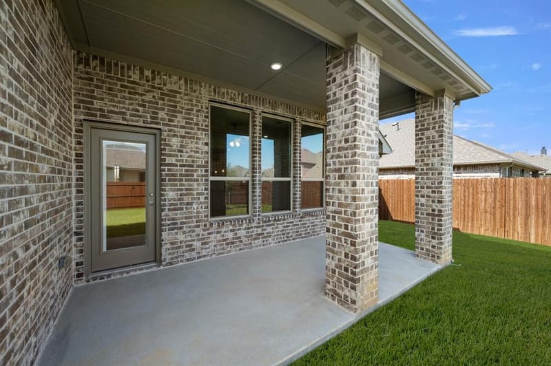 1102 Worthington Drive, Justin TX 76247 - Photo 27