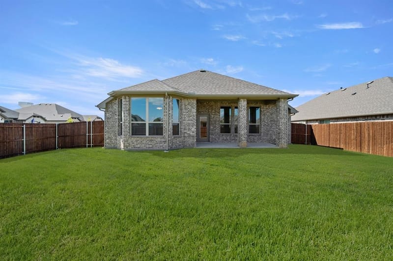 1102 Worthington Drive, Justin TX 76247 - Photo 26
