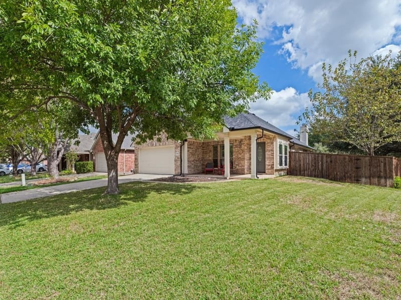 2700 Prescotte Pointe, McKinney TX 75071 - Photo 2