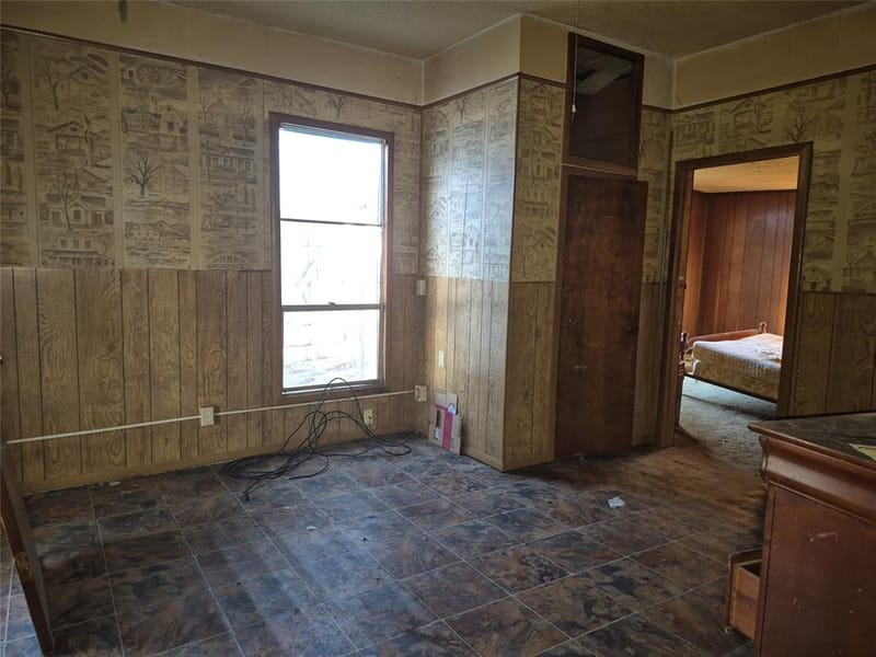 307 W Spruce Street, Whitewright TX 75491 - Photo 13
