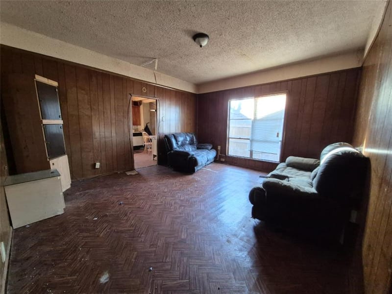 307 W Spruce Street, Whitewright TX 75491 - Photo 11