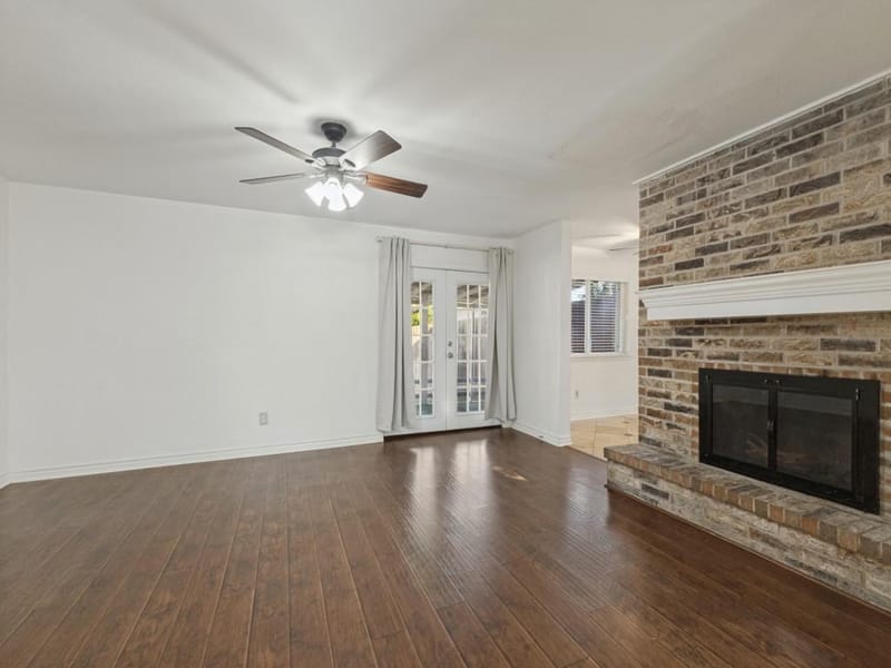 2109 Via Estrada, Carrollton TX 75006 - Photo 6