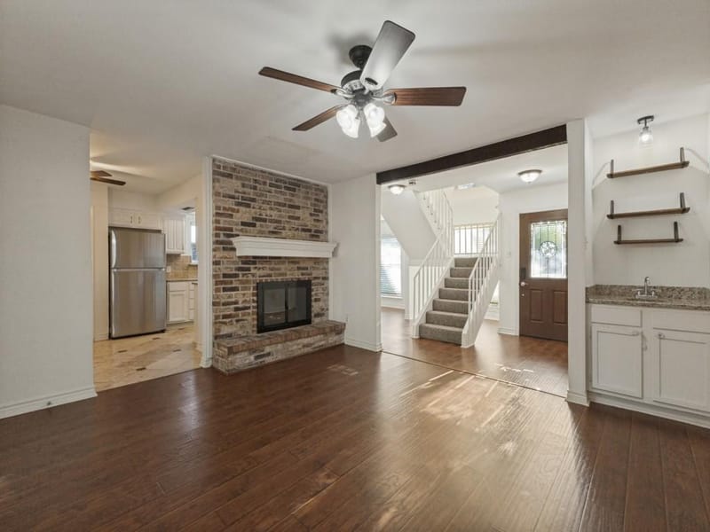 2109 Via Estrada, Carrollton TX 75006 - Photo 5