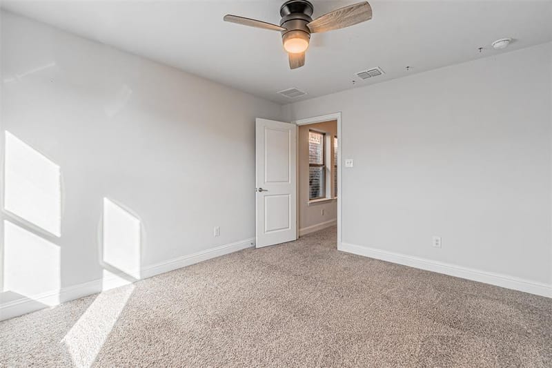 805 Tennessee Drive, Euless TX 76040 - Photo 17