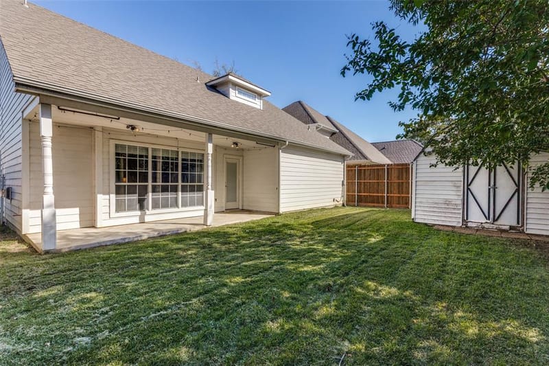 136 S College Street S, Keller TX 76248 - Photo 24