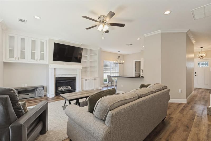 136 S College Street S, Keller TX 76248 - Photo 4