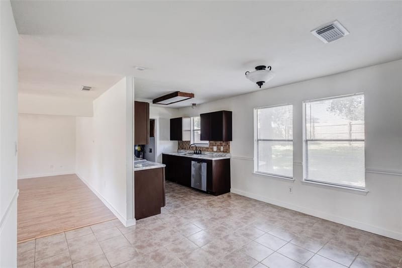 1608 Tanglewood Drive, Azle TX 76020 - Photo 9