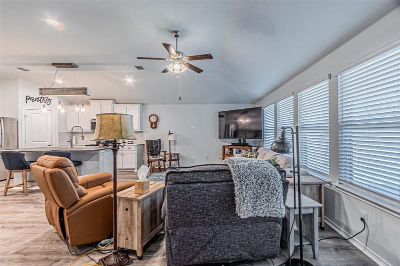 1032 Deer Valley Drive, Weatherford TX 76087 - Photo 21