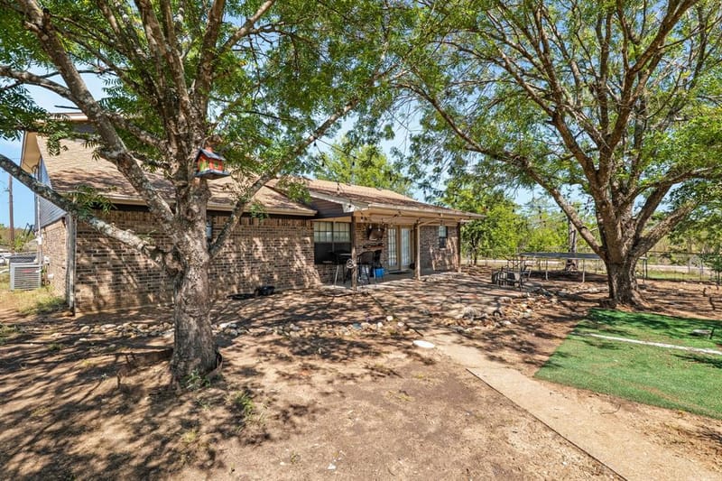 267 Ish Street, China Spring TX 76633 - Photo 27