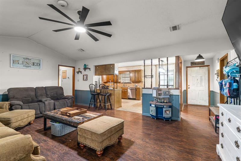 267 Ish Street, China Spring TX 76633 - Photo 6