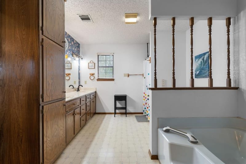 267 Ish Street, China Spring TX 76633 - Photo 17