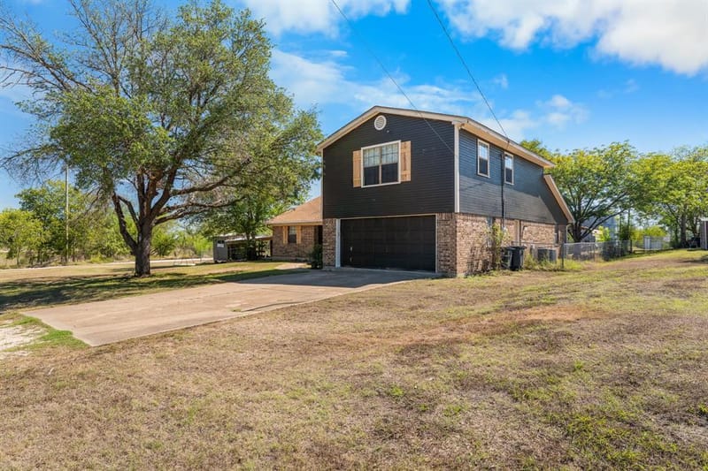 267 Ish Street, China Spring TX 76633 - Photo 3