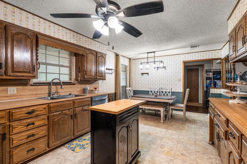 267 Ish Street, China Spring TX 76633 - Photo 11