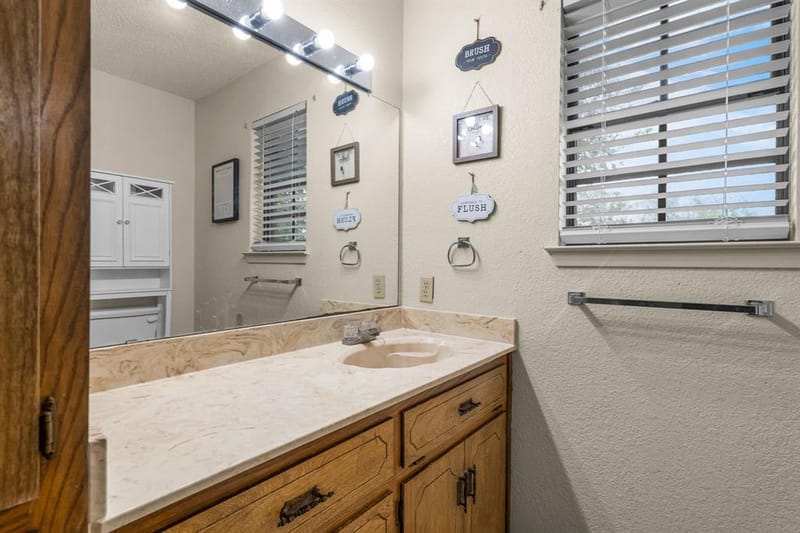267 Ish Street, China Spring TX 76633 - Photo 25