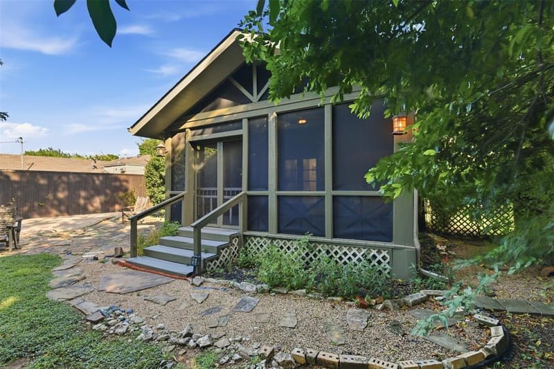 2307 Lawndale Drive, Dallas TX 75211 - Photo 25
