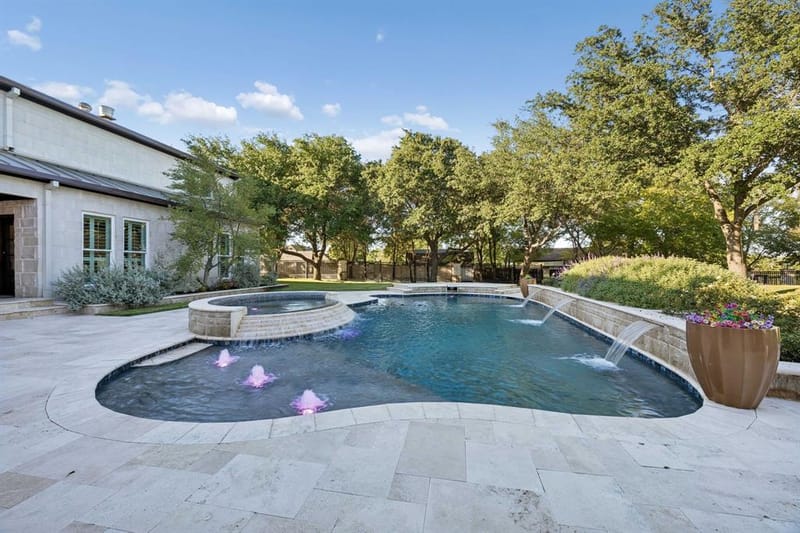 585 Shady Oaks Drive, Southlake TX 76092 - Photo 34