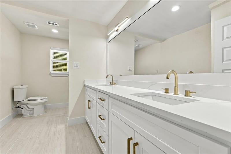 115 N Venice Drive, Duncanville TX 75116 - Photo 22