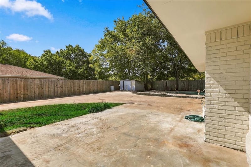 115 N Venice Drive, Duncanville TX 75116 - Photo 28