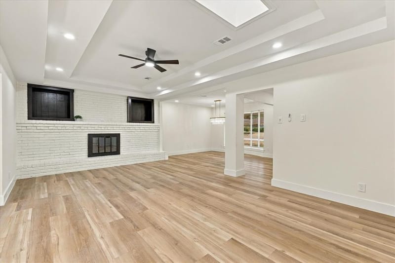 115 N Venice Drive, Duncanville TX 75116 - Photo 10