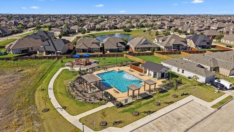 2044 Longbridge Road, Forney TX 75126 - Photo 39