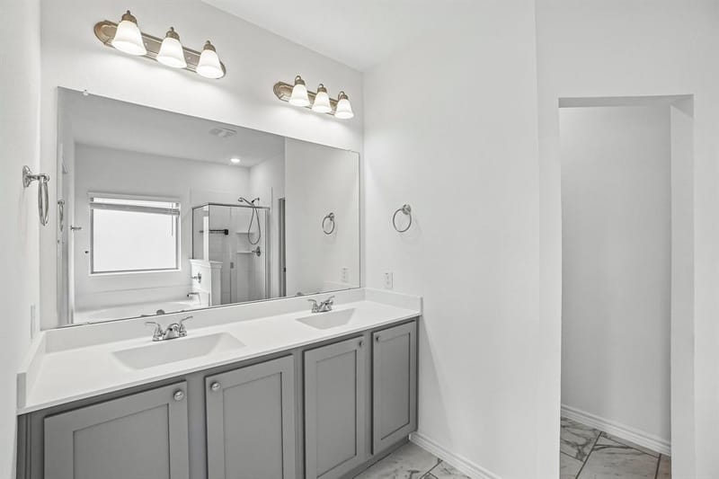 1915 Seminole Drive, Cleburne TX 76033 - Photo 16