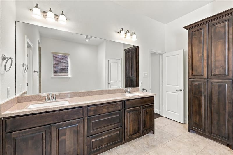 209 Blackberry Way, Denton TX 76210 - Photo 24