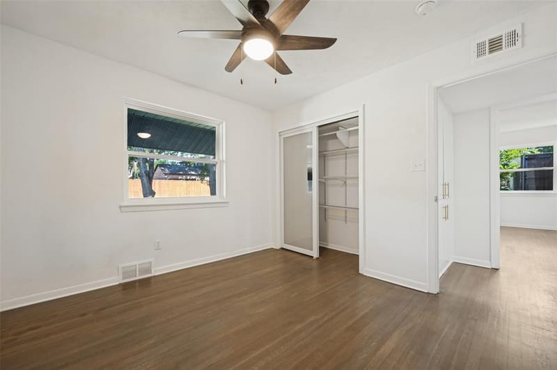 10435 Cromwell Drive, Dallas TX 75229 - Photo 19