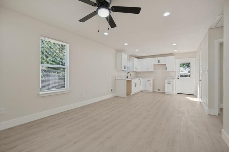 2711 Springdale Street, Dallas TX 75210 - Photo 8