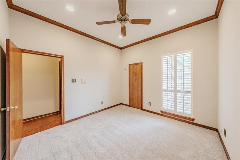 6010 Millwood Drive, Arlington TX 76016 - Photo 10