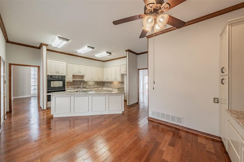 6010 Millwood Drive, Arlington TX 76016 - Photo 19