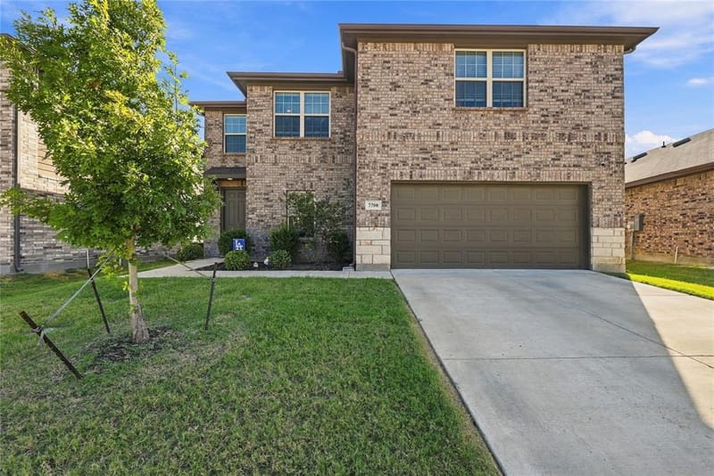 7700 Gangway Drive, Fort Worth TX 76179