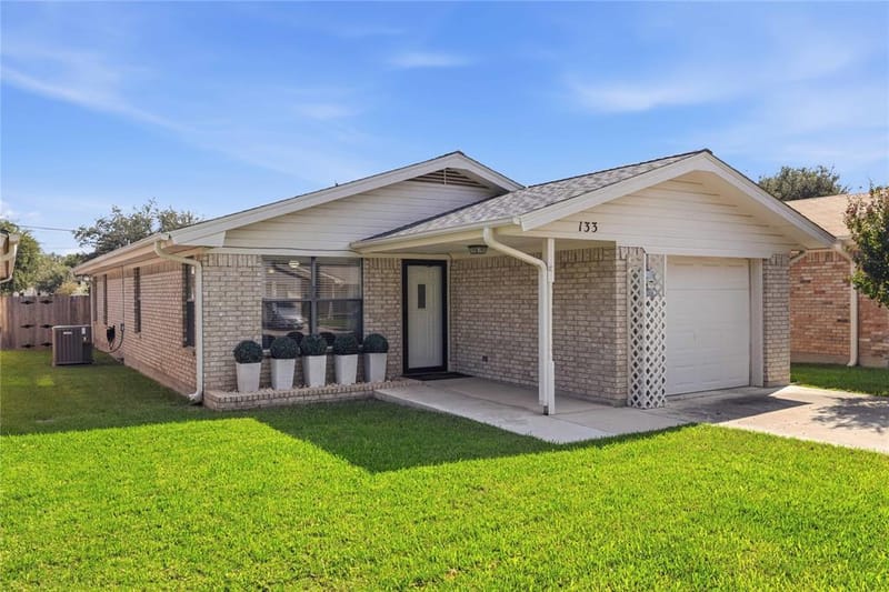133 Azalea Drive, Brownwood TX 76801 - Photo 2