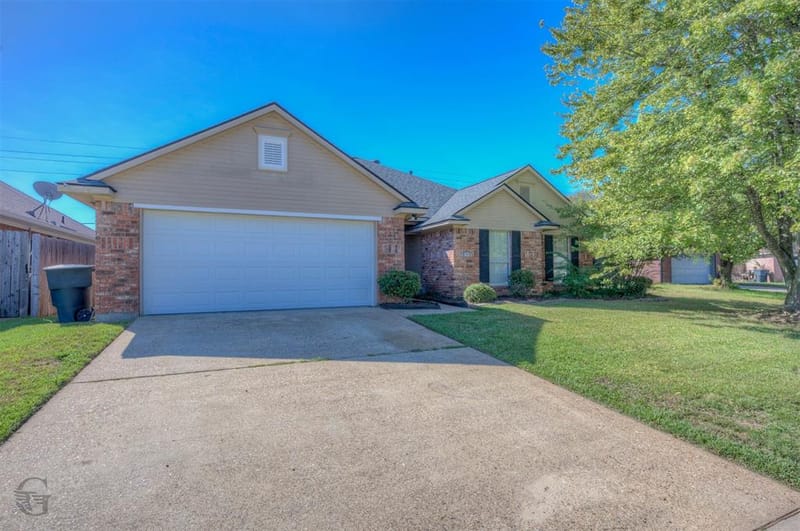 5904 Midland Street, Bossier City LA 71111