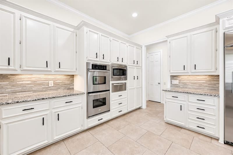 4612 Saxon Drive, Plano TX 75093 - Photo 11