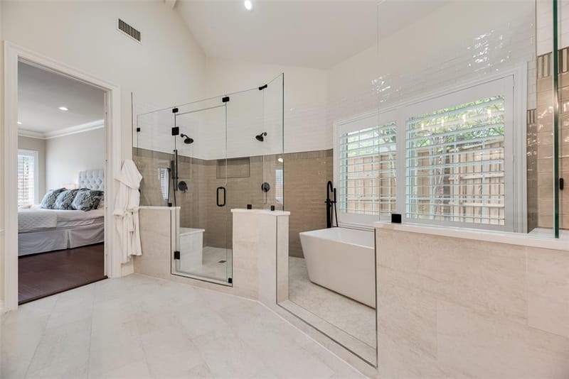 4612 Saxon Drive, Plano TX 75093 - Photo 4