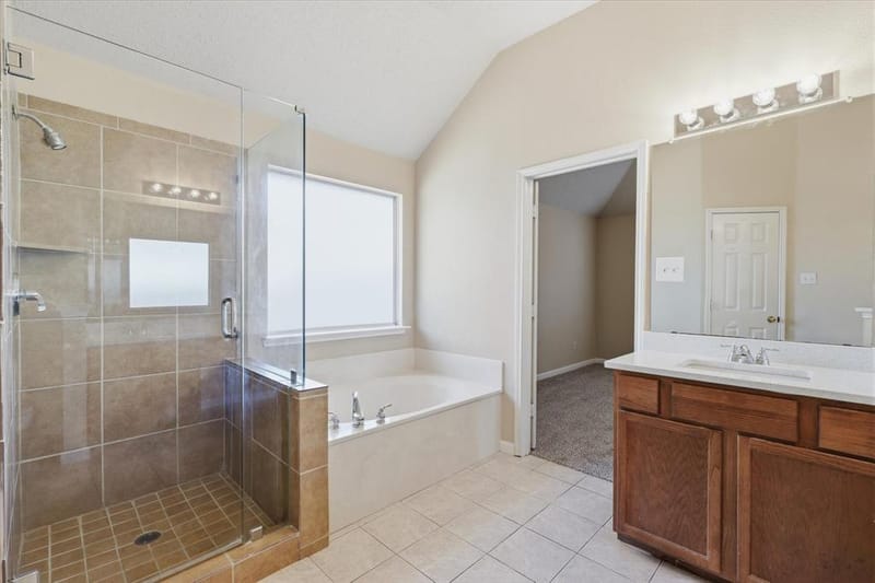 1814 Oak Bend Lane, Garland TX 75040 - Photo 34