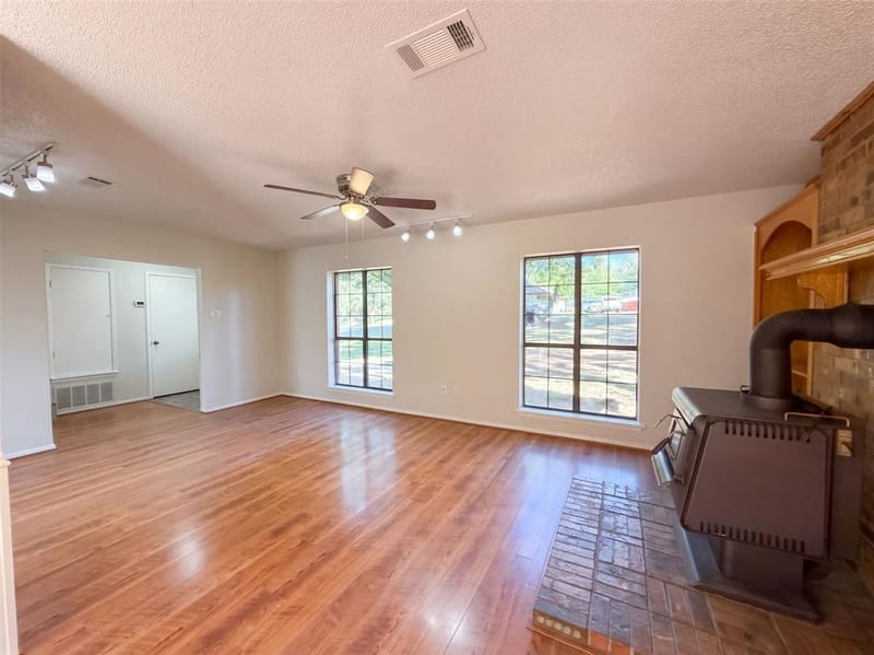 15830 Hilltop Drive, Kemp TX 75143 - Photo 6