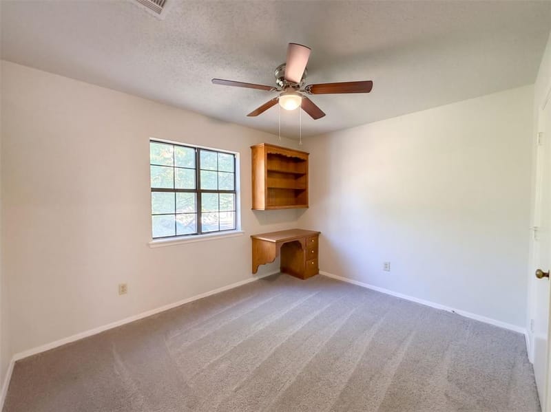 15830 Hilltop Drive, Kemp TX 75143 - Photo 14