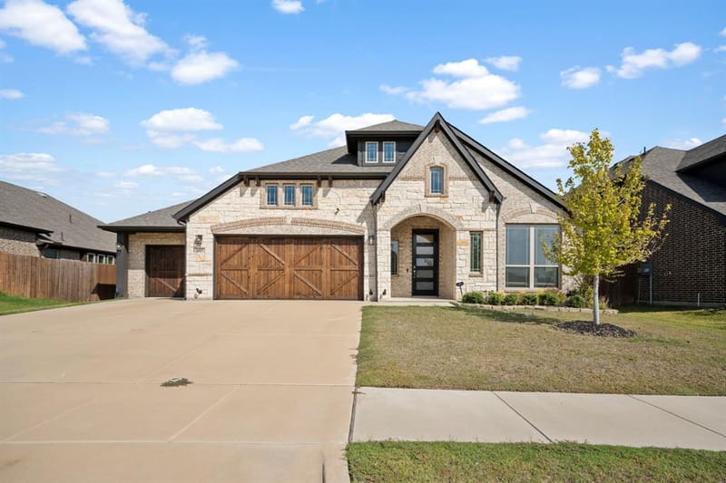 645 Winters Drive, Waxahachie TX 75165