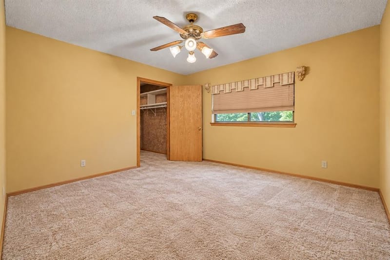 1605 Heather Court, Cleburne TX 76033 - Photo 16