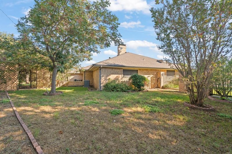 1605 Heather Court, Cleburne TX 76033 - Photo 20