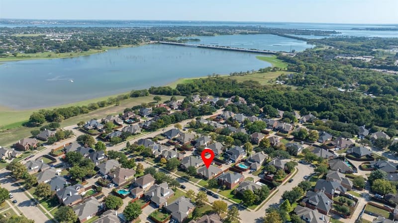 5402 Onset Bay Drive, Rowlett TX 75089 - Photo 32