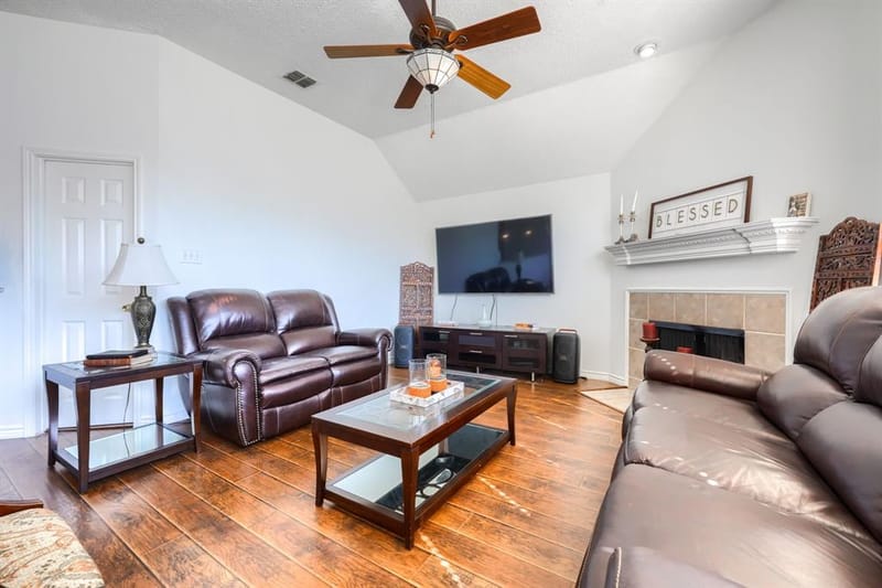 5402 Onset Bay Drive, Rowlett TX 75089 - Photo 9