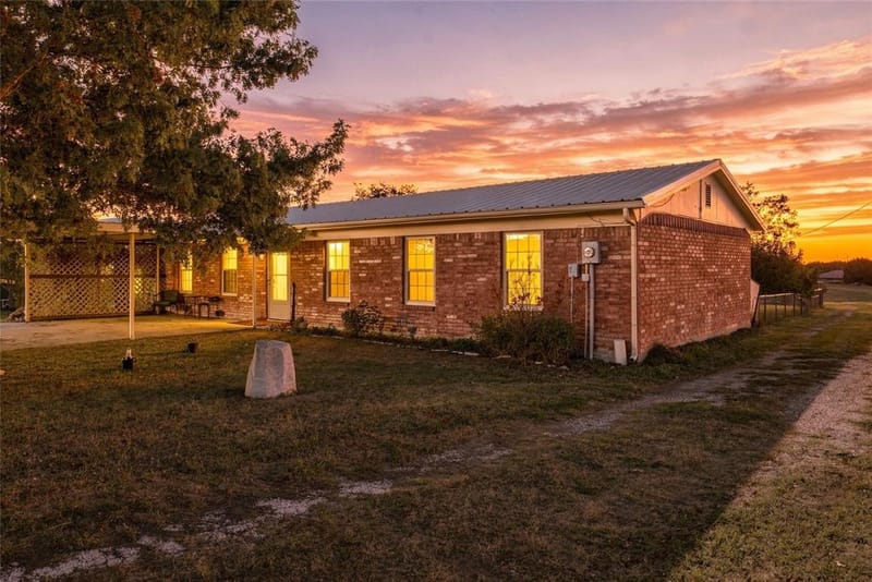 560 Green Acres Road, Weatherford TX 76088 - Photo 28