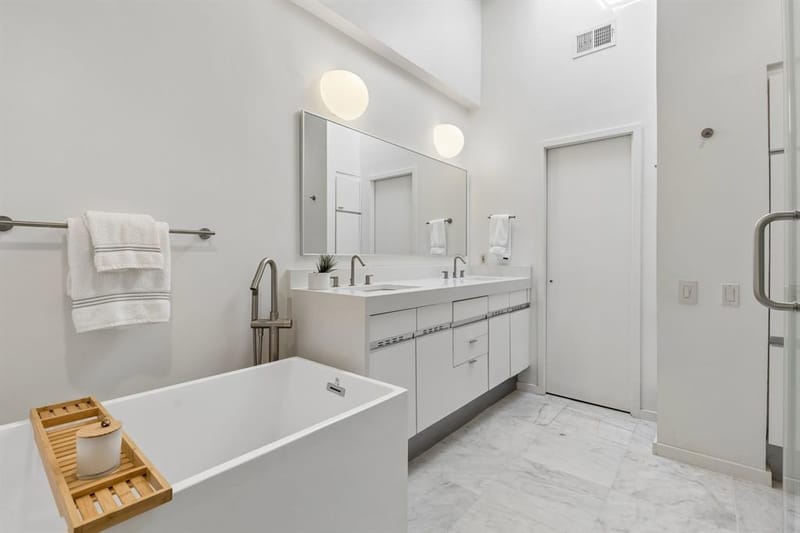 5990 Lindenshire Lane # 121, Dallas TX 75230 - Photo 18