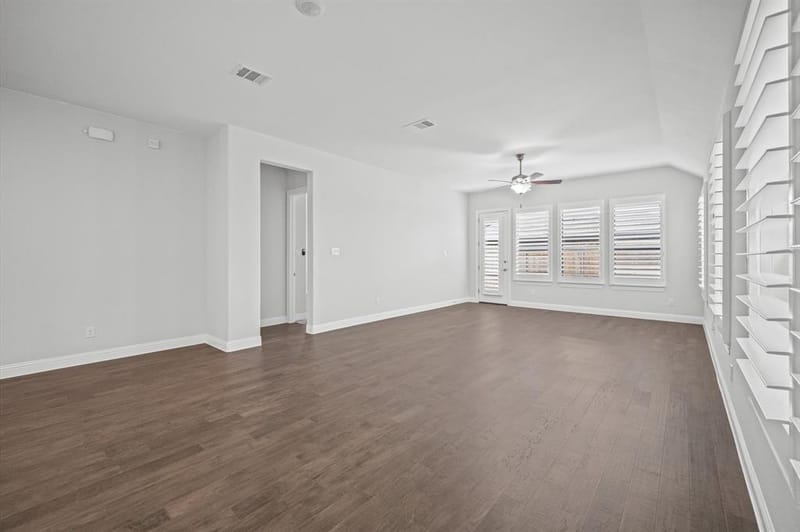 2157 Bailey Street, Carrollton TX 75010 - Photo 11