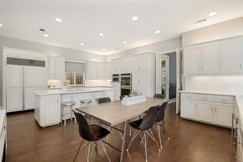 5904 Kensington Drive, Plano TX 75093 - Photo 13